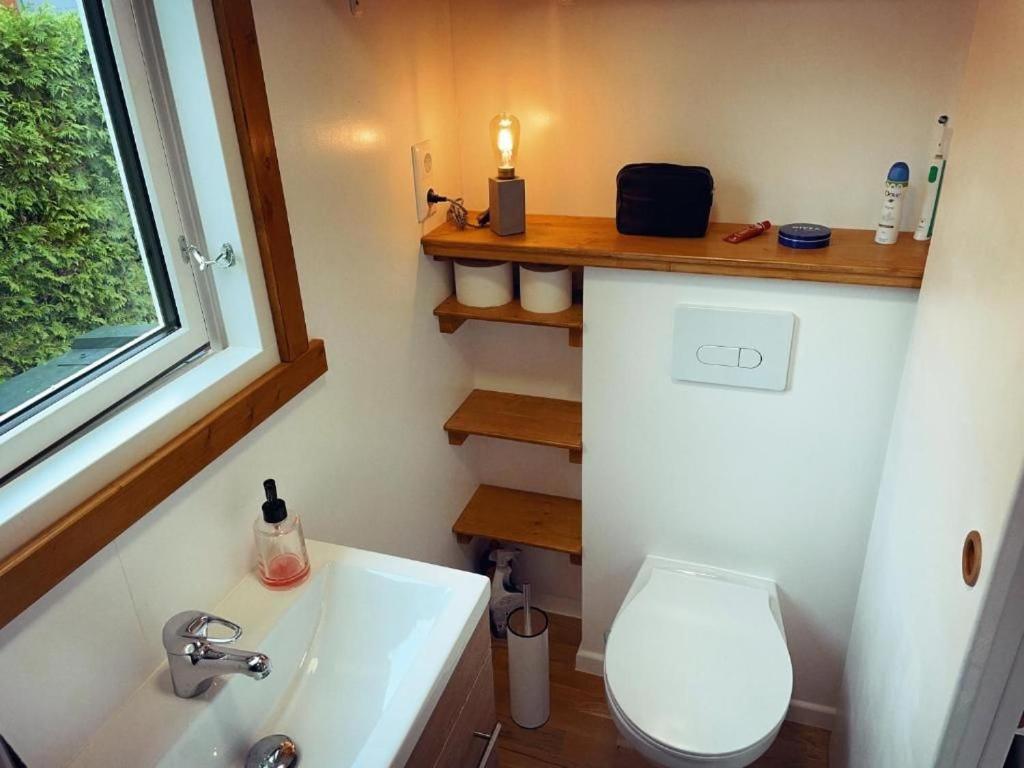 Tiny House Fleesensee Mit Eigenem Garten Und Nur Wenige Meter Vom Seeufer Göhren-Lebbin Zewnętrze zdjęcie